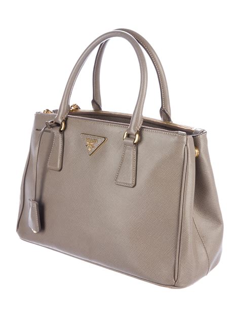 prada saffiano double zip small tote|Prada galleria saffiano small.